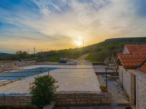 Holiday home - 8 persons -  - 23420 - Benkovac