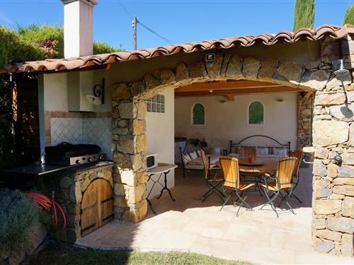 Holiday Home/Apartment - 10 persons -  - 83510 - Lorgues