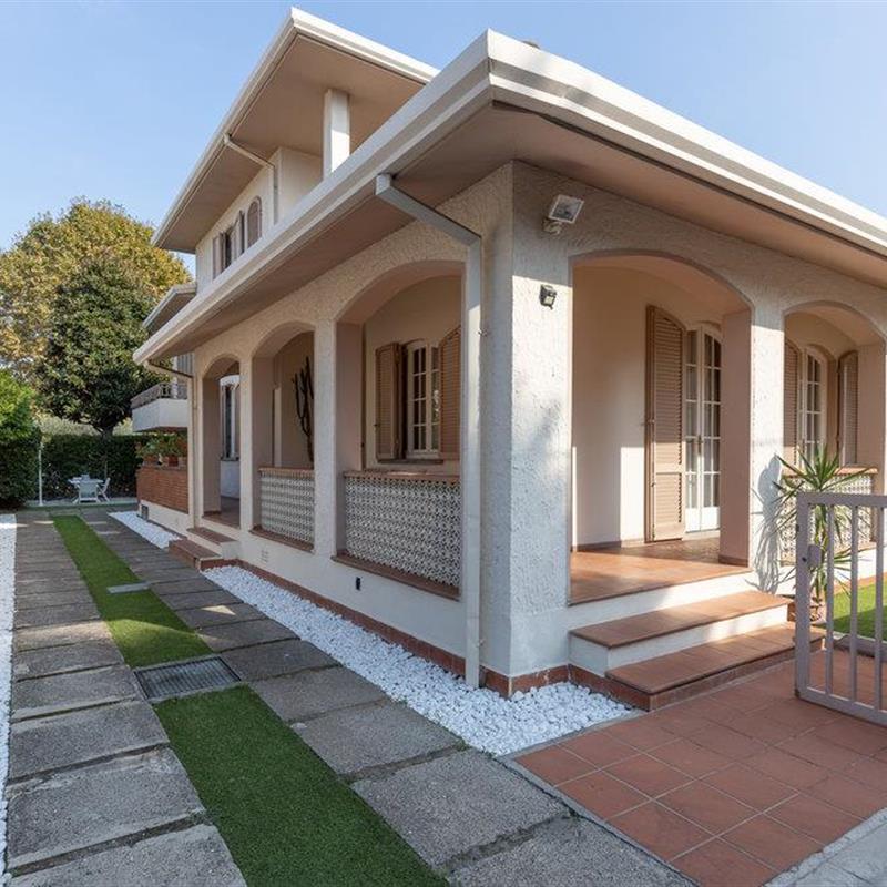 Sommerhus - 8 personer -  - Via Aurelia Sud - 55049 - Viareggio