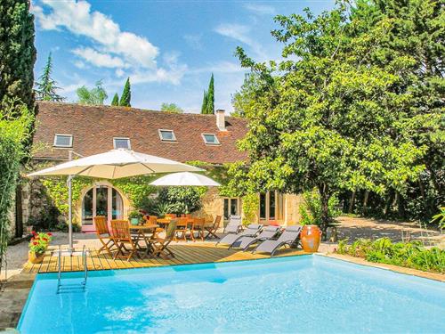 Holiday home - 6 persons -  - Les Doursines - 24290 - Les Farges