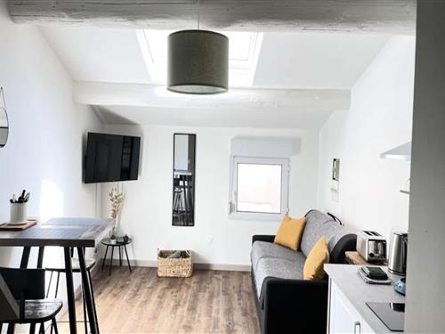 Holiday apartment - 2 persons -  - 84800 - L'isle-Sur-La-Sorgue