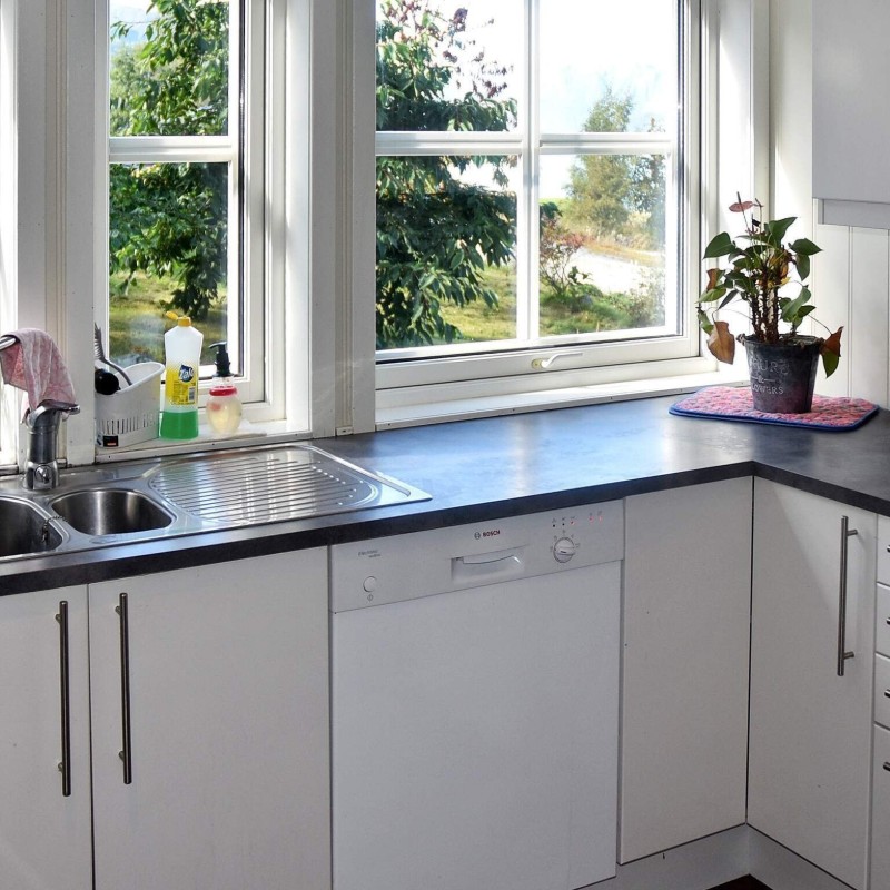  - 6 personer -  - Øvre Sørstranda - Gloppen - 6823 - Sogn And Fjordane