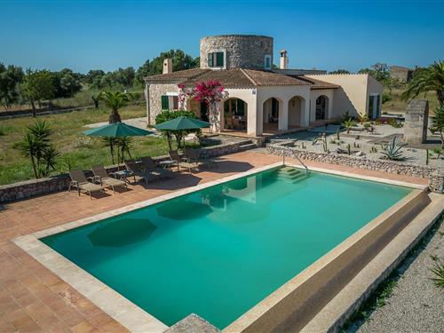 Holiday home - 6 persons -  - Diseminado Poligono - San Bartolo, Llubi - 07300 - Llubi