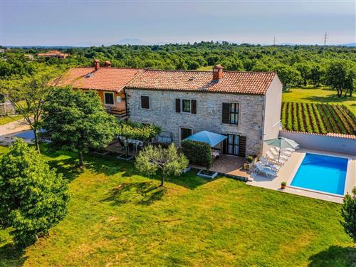 Holiday home - 10 persons -  - Barban - 52207