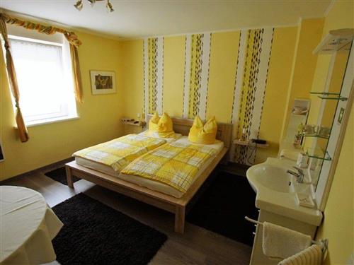 Holiday Home/Apartment - 2 persons -  - Hauptstr. - 54441 - Taben-Rodt