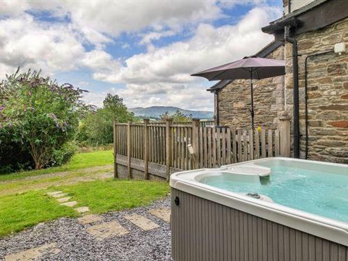 Holiday home - 4 persons -  - LL28 5ul - Eglwysbach