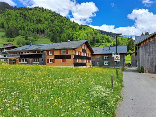 Sommerhus - 9 personer -  - Lebernau - 6883 - Au