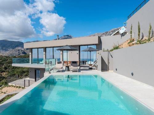 Sommerhus - 10 personer -  - 74060 - Sellia