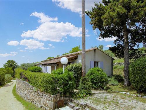 Holiday home - 6 persons -  - Route de St Sauveur - Barjac - 07150 - Bessas