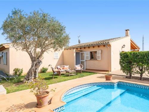 Holiday Home/Apartment - 6 persons -  - 07400 - Sa Pobla, Illes Balears