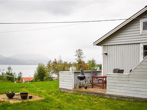 Sommerhus - 6 personer -  - Skjørsandvegen - Skjørsand/Bjørnafjorden/Vestla - 5641 - Fusa