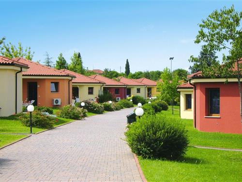 Semesterhus/Semesterlägenhet - 6 personer -  - 37019 - Peschiera