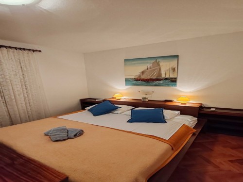 Ferienwohnung - 2 Personen -  - 51280 - Rab