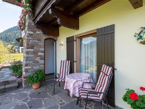 Holiday Home/Apartment - 5 persons -  - 6305 - Itter