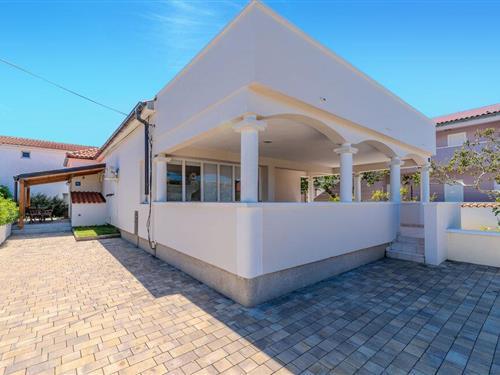 Ferielejlighed - 3 personer -  - Slatina X - Vir - Vir - 23234 - Vir