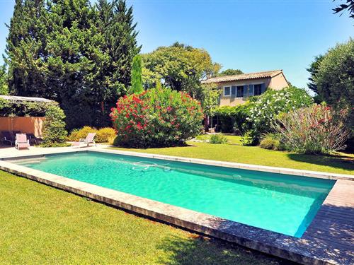 Fritidshus - 6 personer -  - Route De Saint Roch - 13520 - Paradou