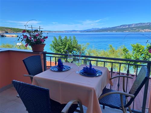 Holiday apartment - 3 persons -  - Šilo - 51515 - Šilo