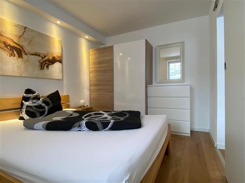 Ferienwohnung - 3 Personen -  - An der Steige - 97209 - Veitshöchheim