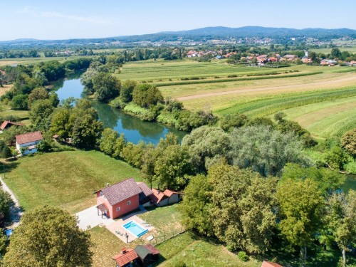 Holiday home - 8 persons -  - Mirkopolje - Jastrebarsko-Mirkopolje - 47280 - Mirkopolje