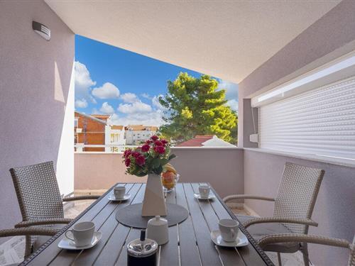 Holiday apartment - 4 persons -  - Stablinac XI - Vodice-Vodice - 22211 - Vodice