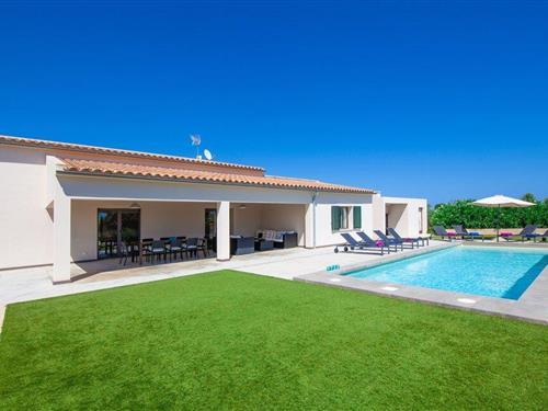 Feriehus - 8 personer -  - Poligono Poligon - Can Llorenc Jove, Cala Mendia - 07680 - Cala Mendia