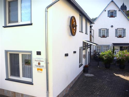 Feriehus - 2 personer -  - St.-Matthias-Straße - 56330 - Kobern-Gondorf