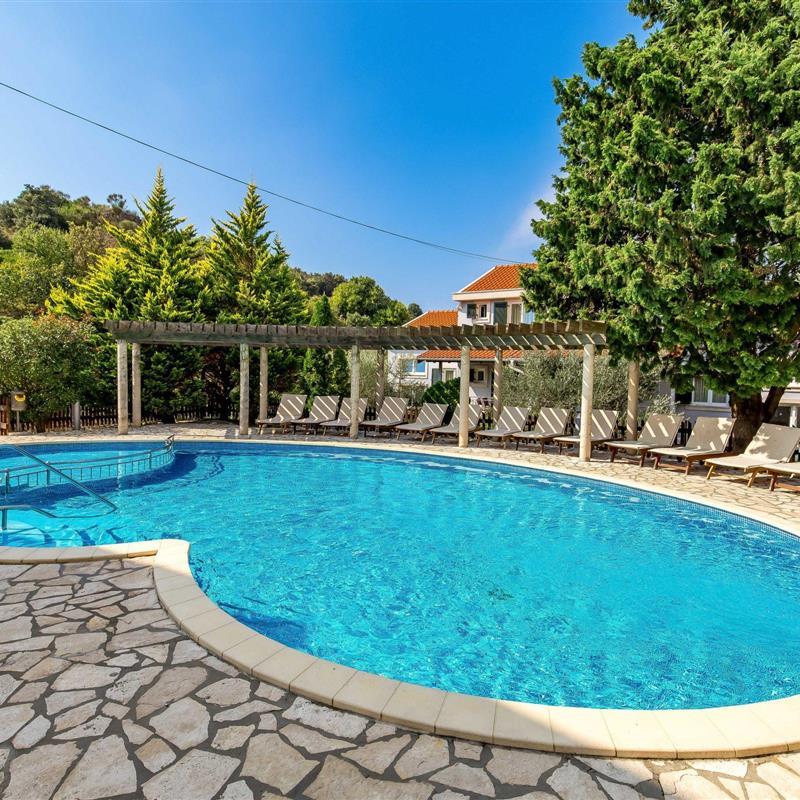 Sommerhus - 6 personer -  - Rab/Kampor - 51280