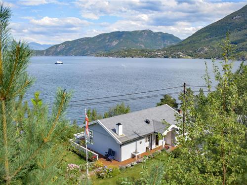 Sommerhus - 6 personer -  - Belsnesvegen - Belsnes/Jondal/Hardanger - 5627 - Jondal