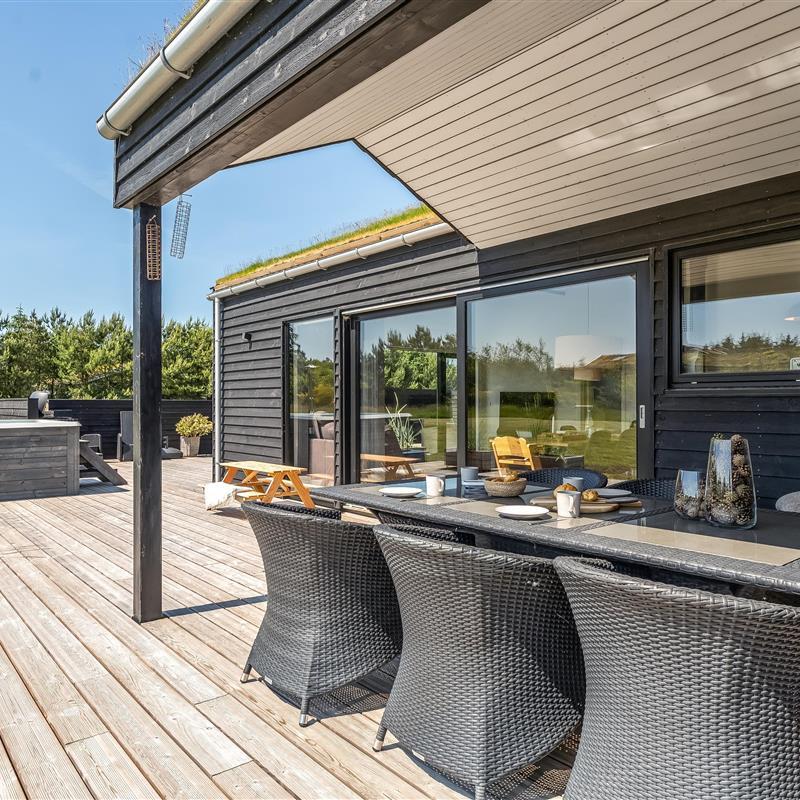 Sommerhus - 9 personer -  - Laustvej - Løkken - 9493 - Saltum