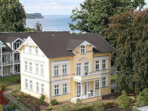 Semesterhus/Semesterlägenhet - 4 personer -  - Strandstraße - 18586 - Göhren (Ostseebad)