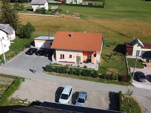 Holiday apartment - 2 persons -  - Vranovaca - 53230 - Korenica