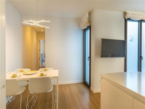 Holiday home - 3 persons -  - S'illot - 07687