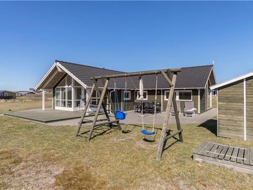 Sommerhus - 10 personer -  - Magnus Christensens Vej - 9480 - Løkken