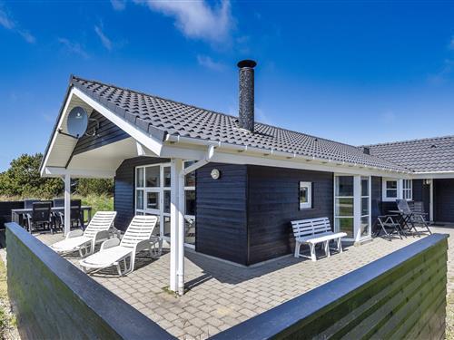 Holiday Home/Apartment - 8 persons -  - Engesøvej - Vejers Nordøst - 6853 - Vejers Strand