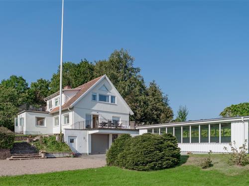 Holiday home - 8 persons -  - Karstorpsvägen - 269 42 - Båstad