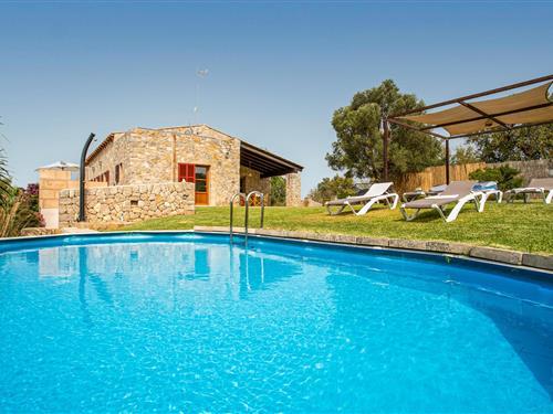 Holiday home - 8 persons -  - Poligono 9, Parcela - 07550 - Artà