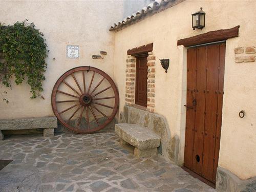 Holiday home - 11 persons -  - C/Estrecha,11 - 45164 - Gálvez