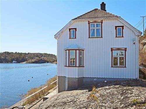 Sommerhus - 12 personer -  - Ytre Steinsøya - Tvedestrand - 4910 - Lyngør