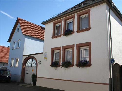 Holiday Home/Apartment - 4 persons -  - Ludwigstrasse - 67483 - Edesheim