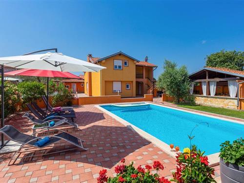 Holiday home - 9 persons -  - Skicini bb - Vodnjan-Skicini - 52342 - Skicini