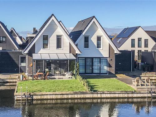 Holiday home - 6 persons -  - De Traan Kokerij - 8715 EH - Stavoren