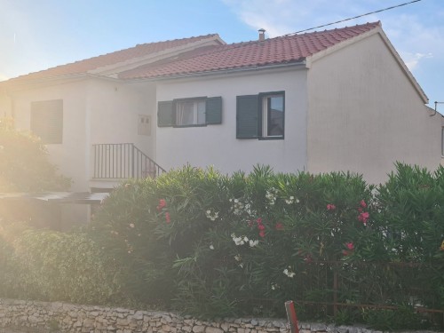 Ferieleilighet - 2 personer -  - Hrvatskih žrtava - 21400 - Supetar