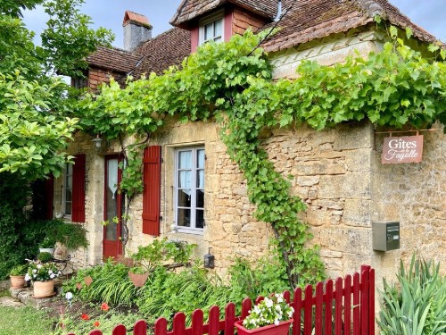 Holiday home - 4 persons -  - La Fayolle - 24390 - Granges D'ans