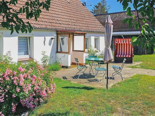 Ferienhaus - 2 Personen -  - Dorfstraße - 17406 - Warthe