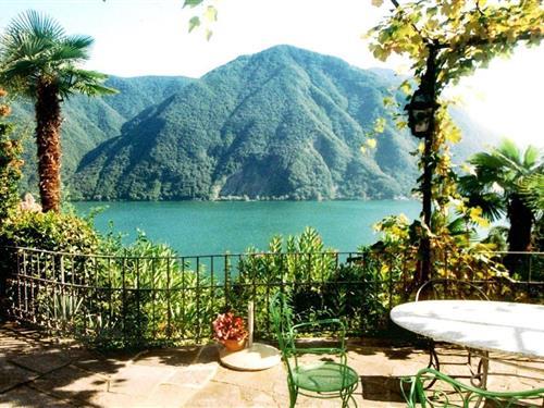 Holiday home - 8 persons -  - Privatstrasse Via Violetta - 6976 - Castagnola