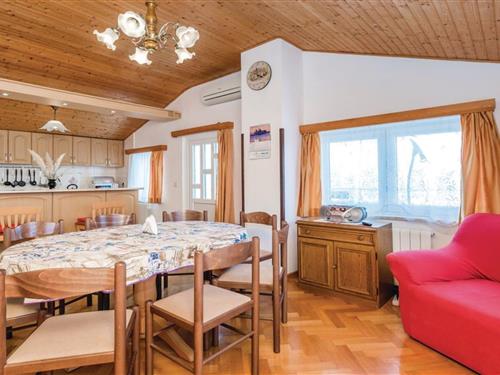 Holiday apartment - 9 persons -  - 51418 - Brsec