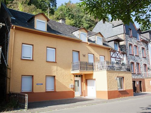 Holiday Home/Apartment - 8 persons -  - 56867 - Briedel