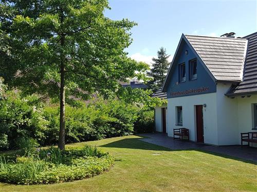 Holiday Home/Apartment - 2 persons -  - Fasanenweg - 18211 - Börgerende-Rethwisch / Bö