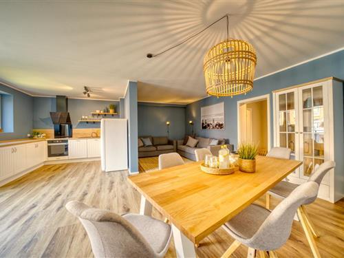 Ferielejlighed - 8 personer -  - Friedrich-Ebert-Straße - 23774 - Heiligenhafen