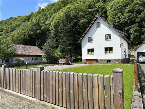 Ferienhaus - 6 Personen -  - Urftseestr. - 53937 - Schleiden / Gemünd